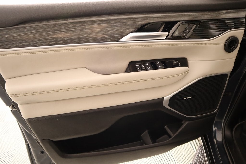 2023 Jeep Wagoneer Series II