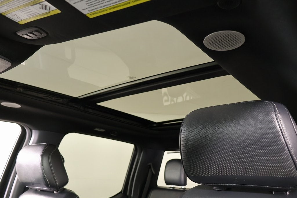 2022 Ford F-150 Lariat Black Widow