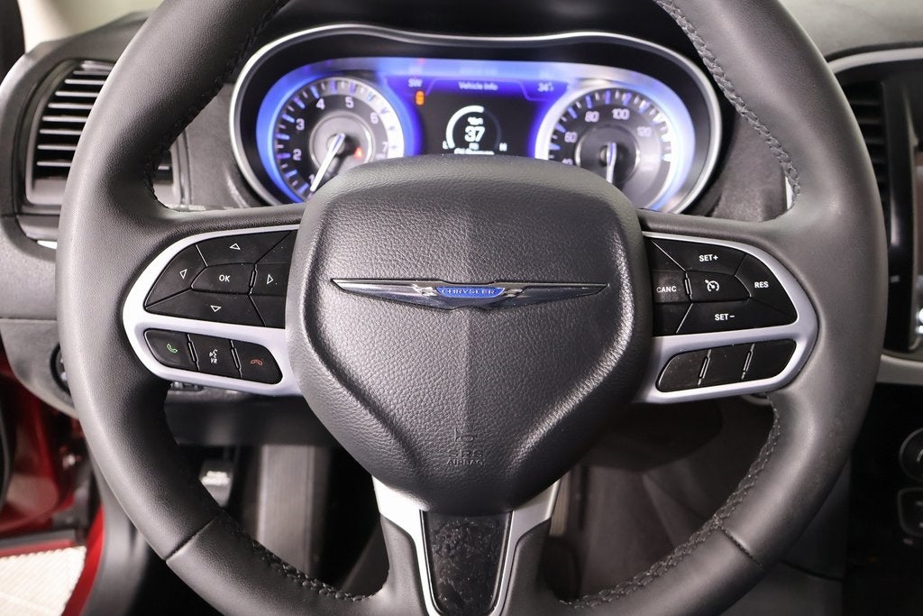 2023 Chrysler 300 Touring