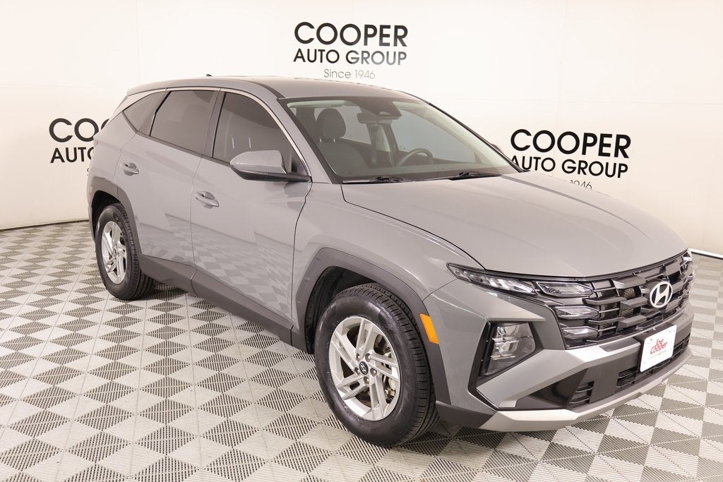 2025 Hyundai TUCSON SE