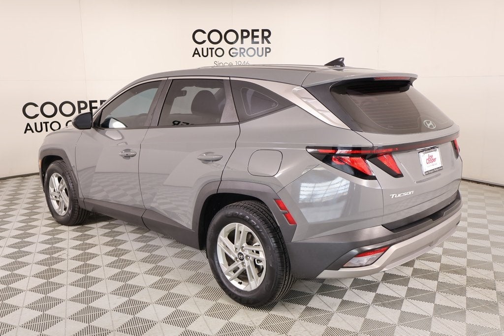 2025 Hyundai TUCSON SE