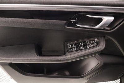 2018 Porsche Macan Base