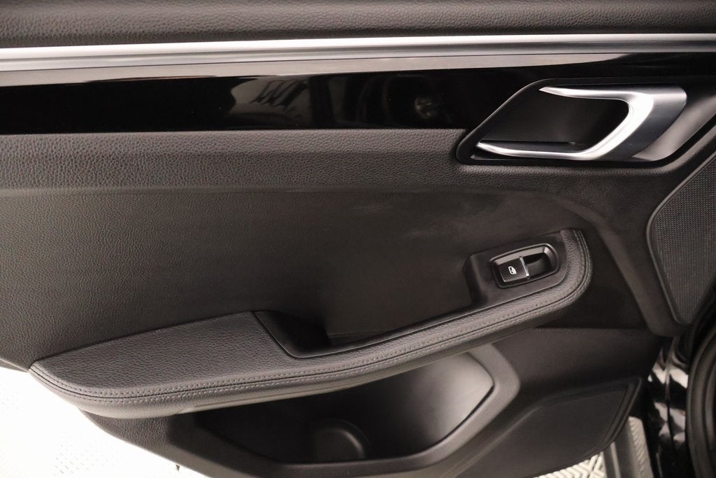 2018 Porsche Macan Base