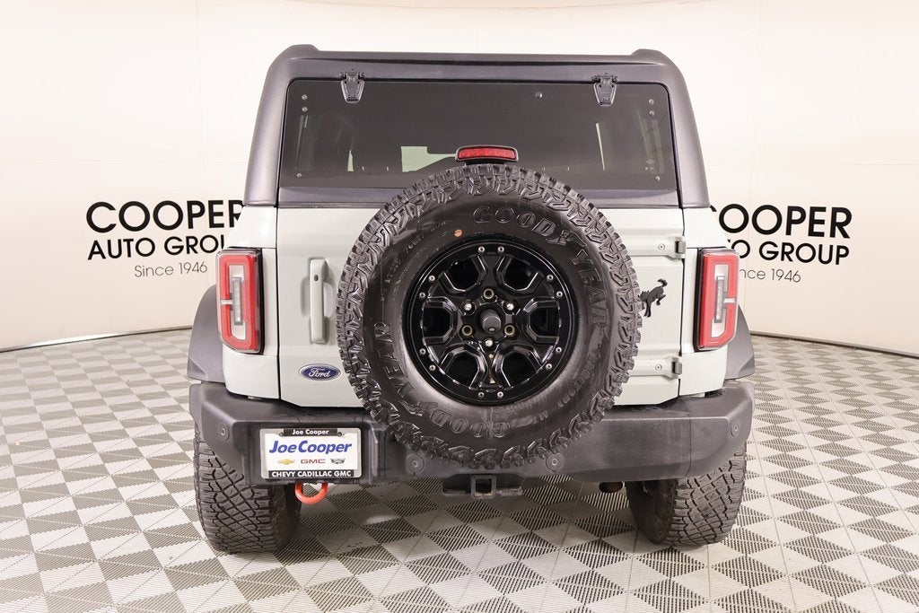 2021 Ford Bronco Base