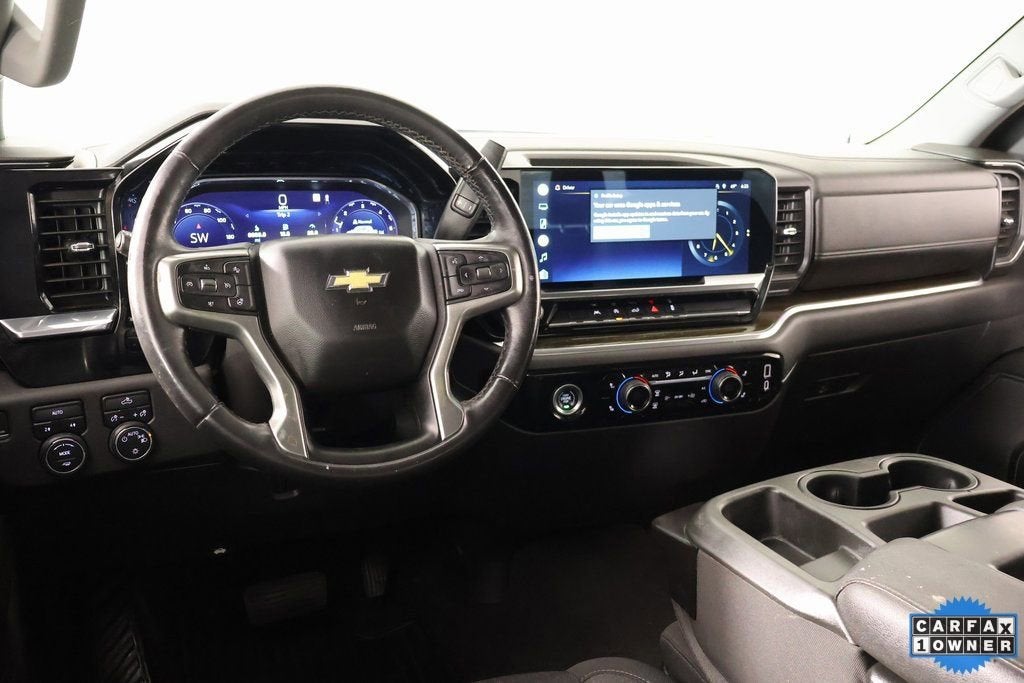 2022 Chevrolet Silverado 1500 LT (2FL)